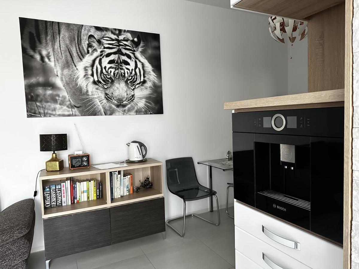 Apartman Lodenica Piest'any Luaran gambar